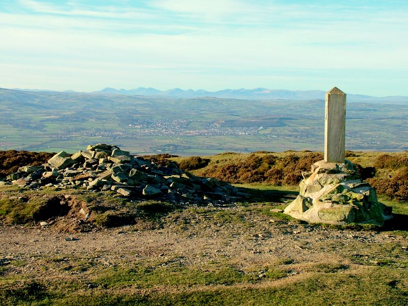 Snowdonian Mountains from Penycloddiau (December)