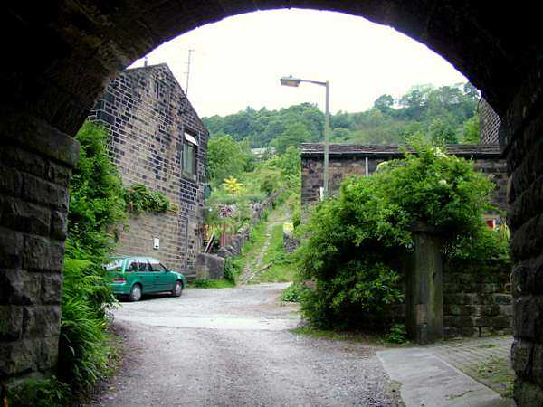 Path up steep hillside to High Underbank